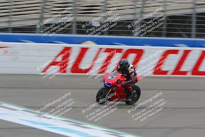 media/Oct-15-2022-Fastrack Riders (Sat) [[9a18b22502]]/Level4/Start Finish 900am/